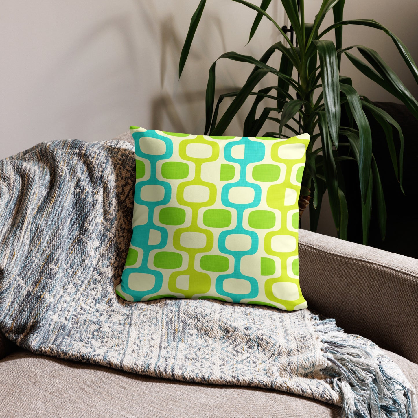 Whatco Bright Spring Basic Pillow