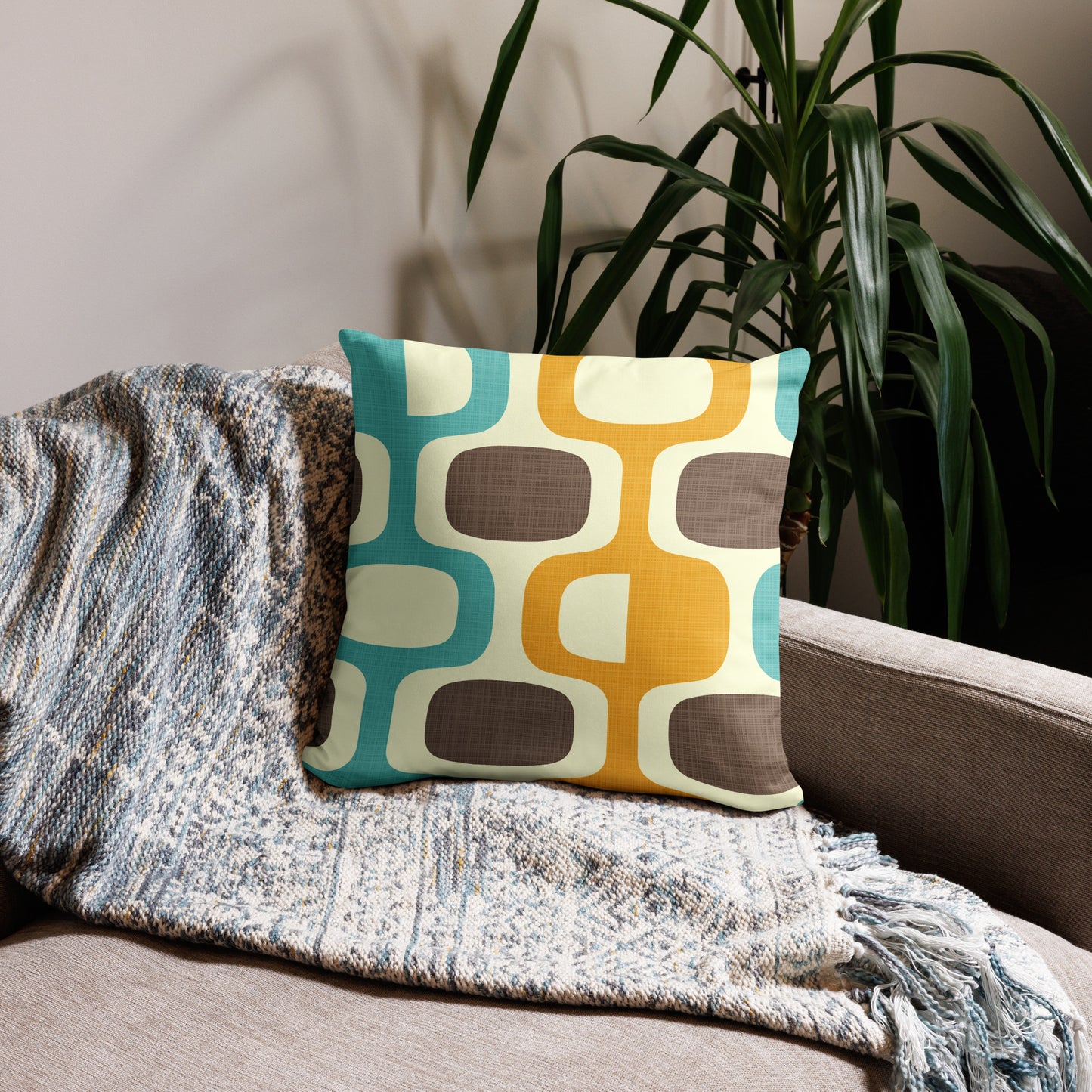 Palm Springs Coffee Break Basic Pillow