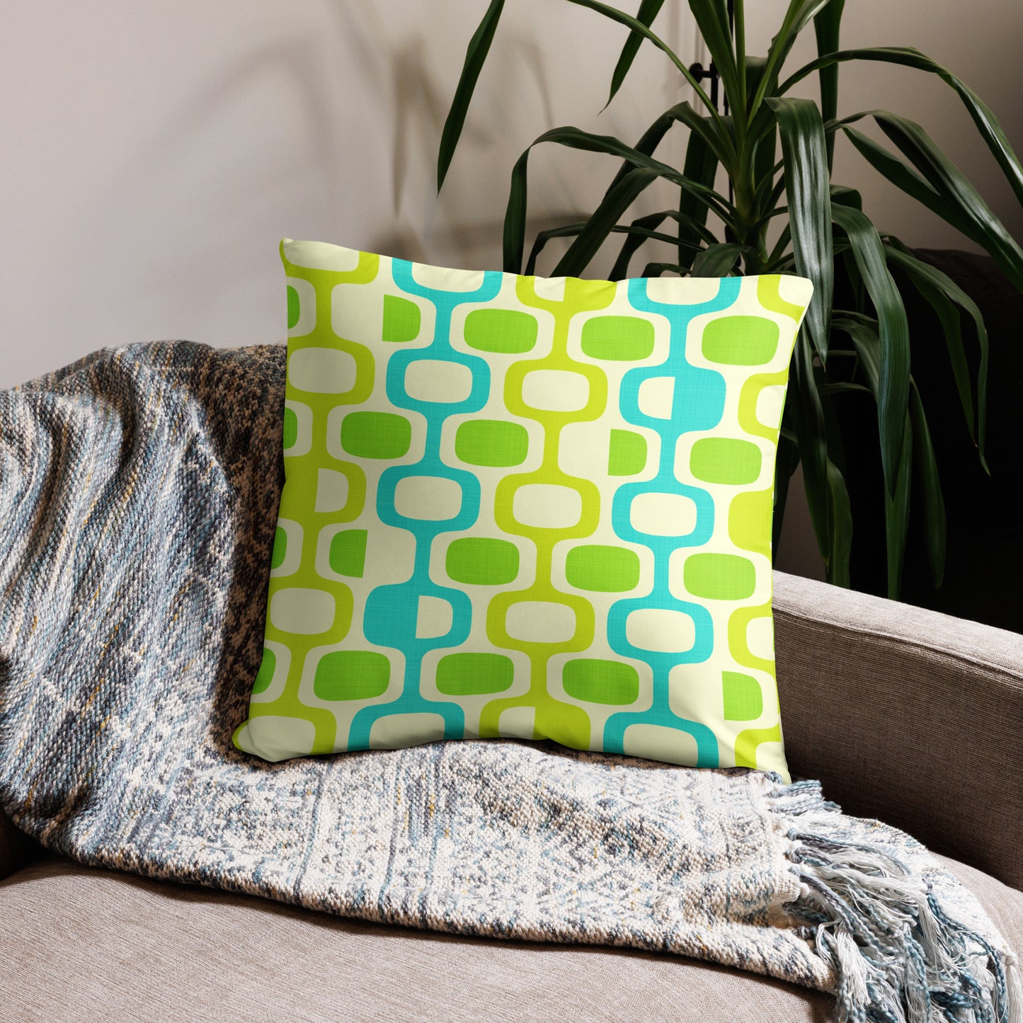 Whatco Bright Spring Basic Pillow
