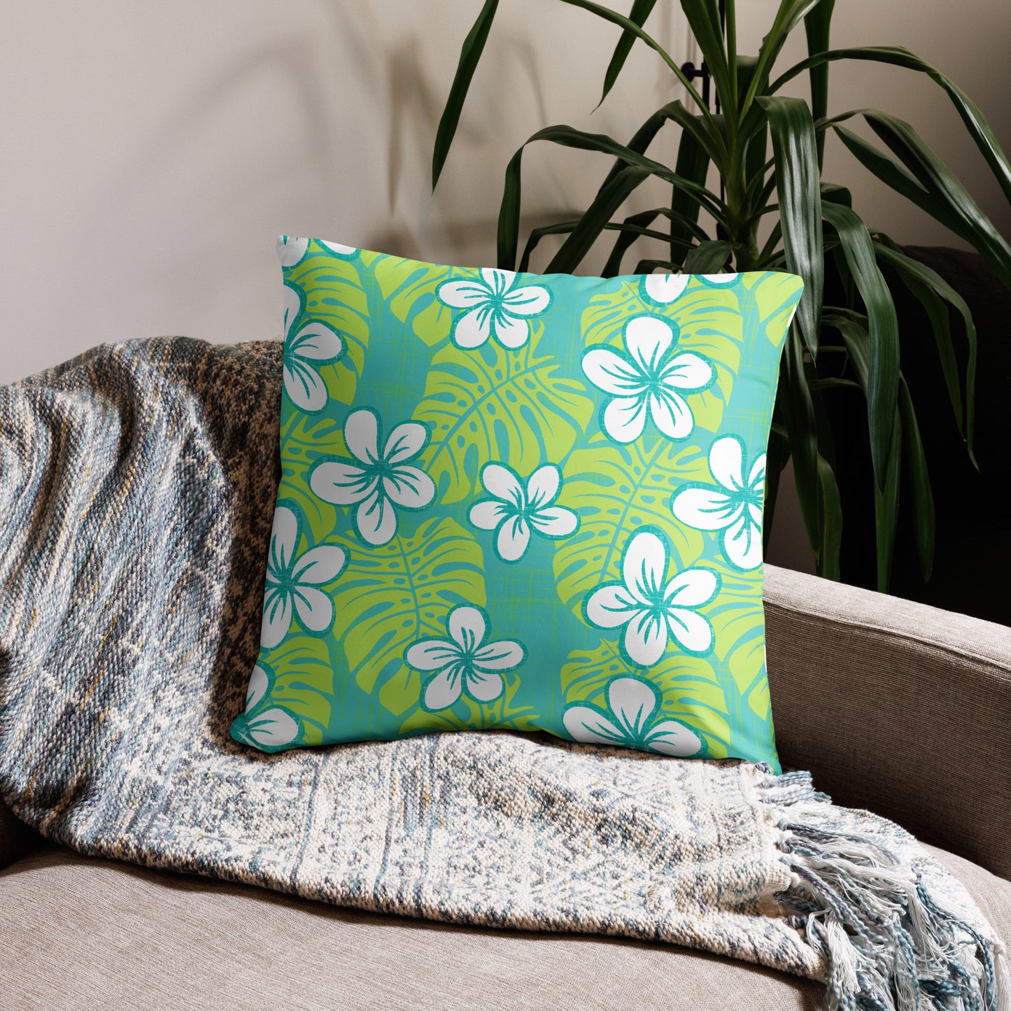 Garden's Edge Green Fade Basic Pillow