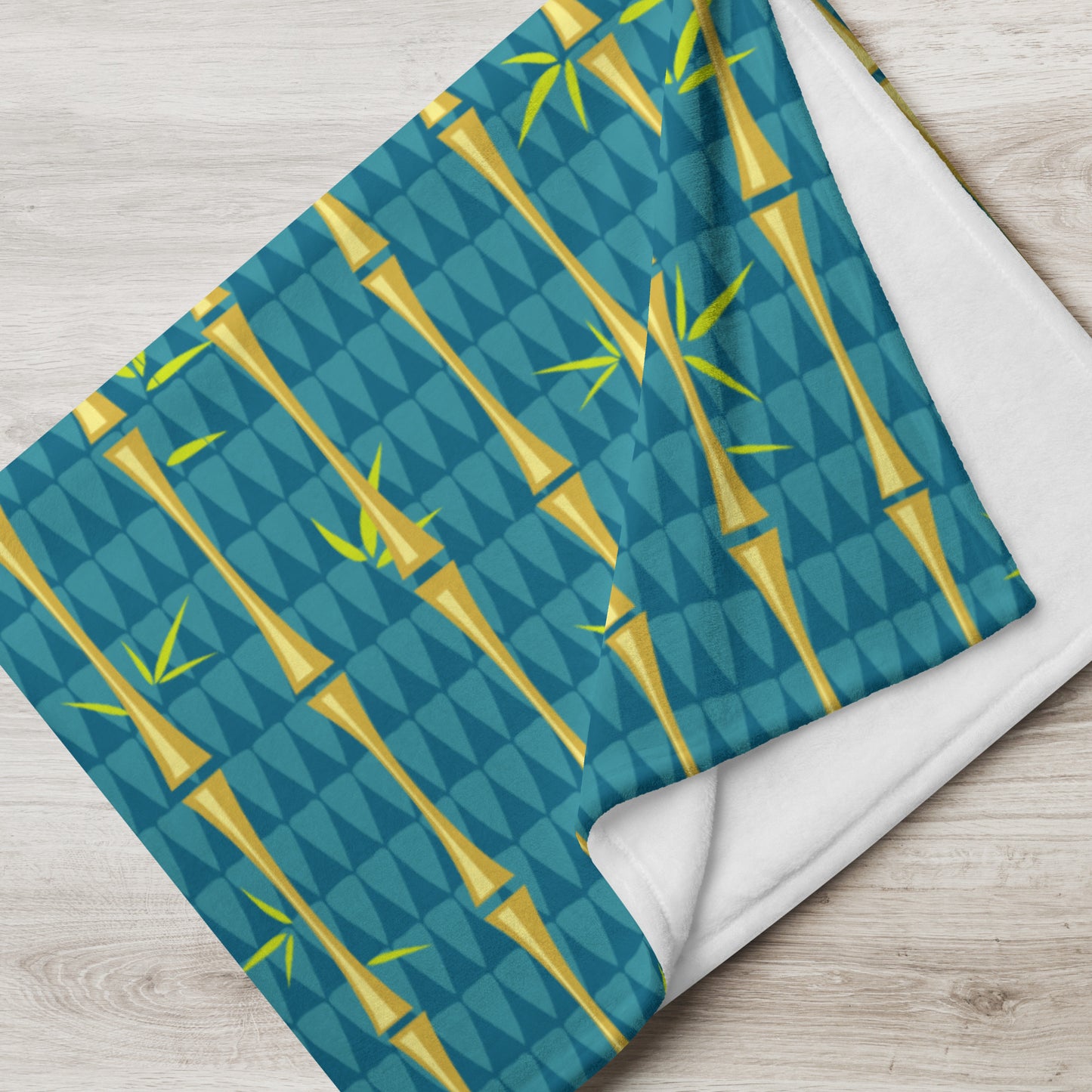 Bamboo Moderne Ocean Fade Throw Blanket