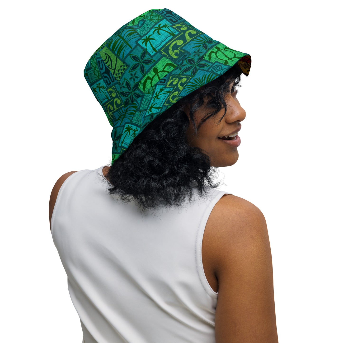 Moku Malihini Reversible bucket hat